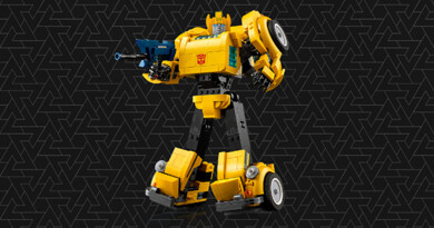 "Autobots Roll Out!" Lego Icons Transformers Bumblebee (10338)