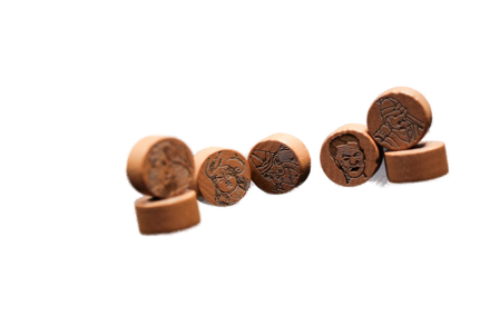 9 carved pawns for Robinson Crusoe