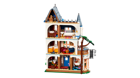 LEGO&reg; Friends Castle Bed and Breakfast (42638) - Image 10