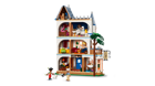LEGO&reg; Friends Castle Bed and Breakfast (42638) - Image 11