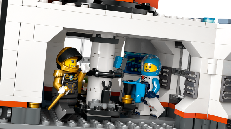 Space Base and Rocket Launchpad LEGO 60434