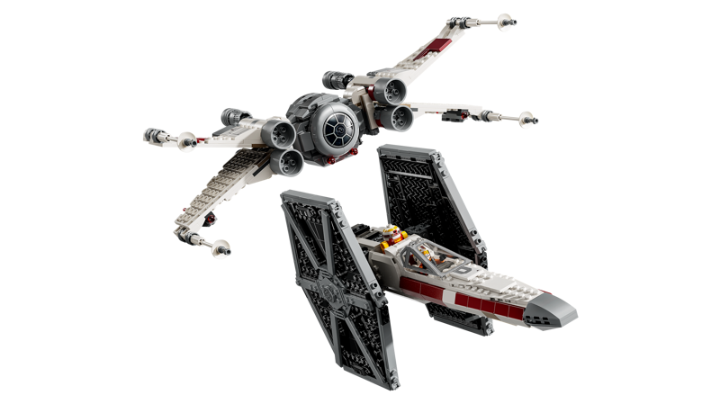 LEGO Star Wars TIE Fighter X Wing Mash up LEGO 75393