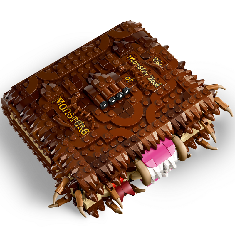 LEGO Harry Potter Chomping Monster Book of Monsters 76449