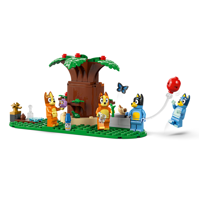 LEGO® Bluey: Bluey's Family House (11203) - Image 4