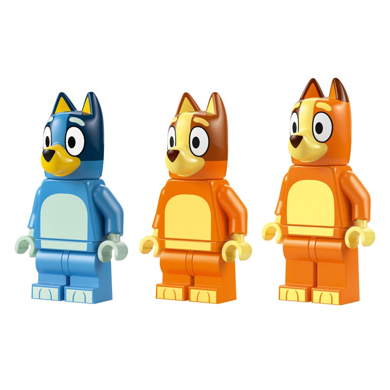 LEGO® Bluey: Bluey's Beach & Family Car Trip (11202) - Image 2