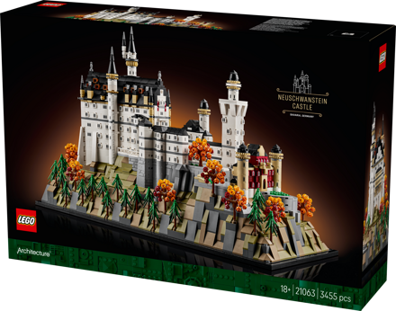 LEGO&reg; Architecture Neuschwanstein Castle (21063)