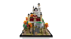 LEGO&reg; Architecture Neuschwanstein Castle (21063) - Image 8