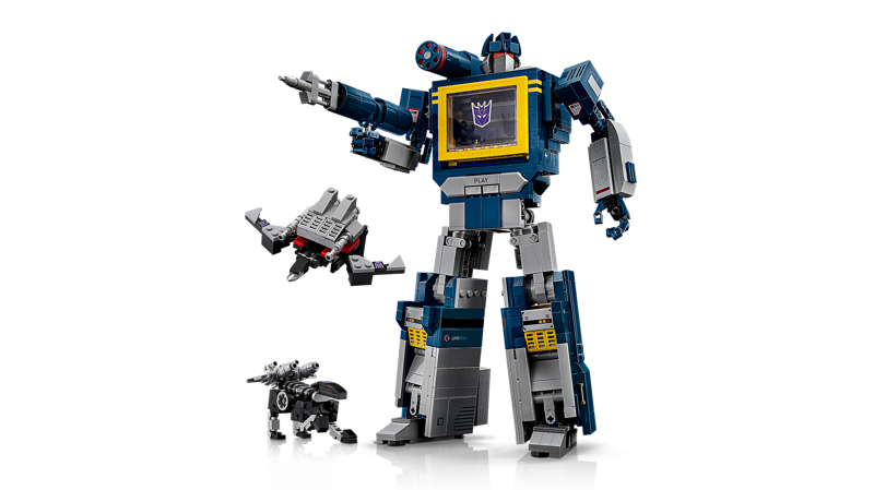 LEGO Icons Transformers: Soundwave 10358 Chaos Cards