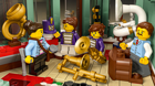 LEGO&reg; Icons Shopping Street (11371) - Image 10