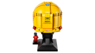 LEGO&reg; Editions Scuderia Ferrari HP Lewis Hamilton Helmet (43022) - Image 5