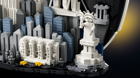 LEGO&reg; Architecture New York City &ndash; The Big Apple (21066) - Image 6